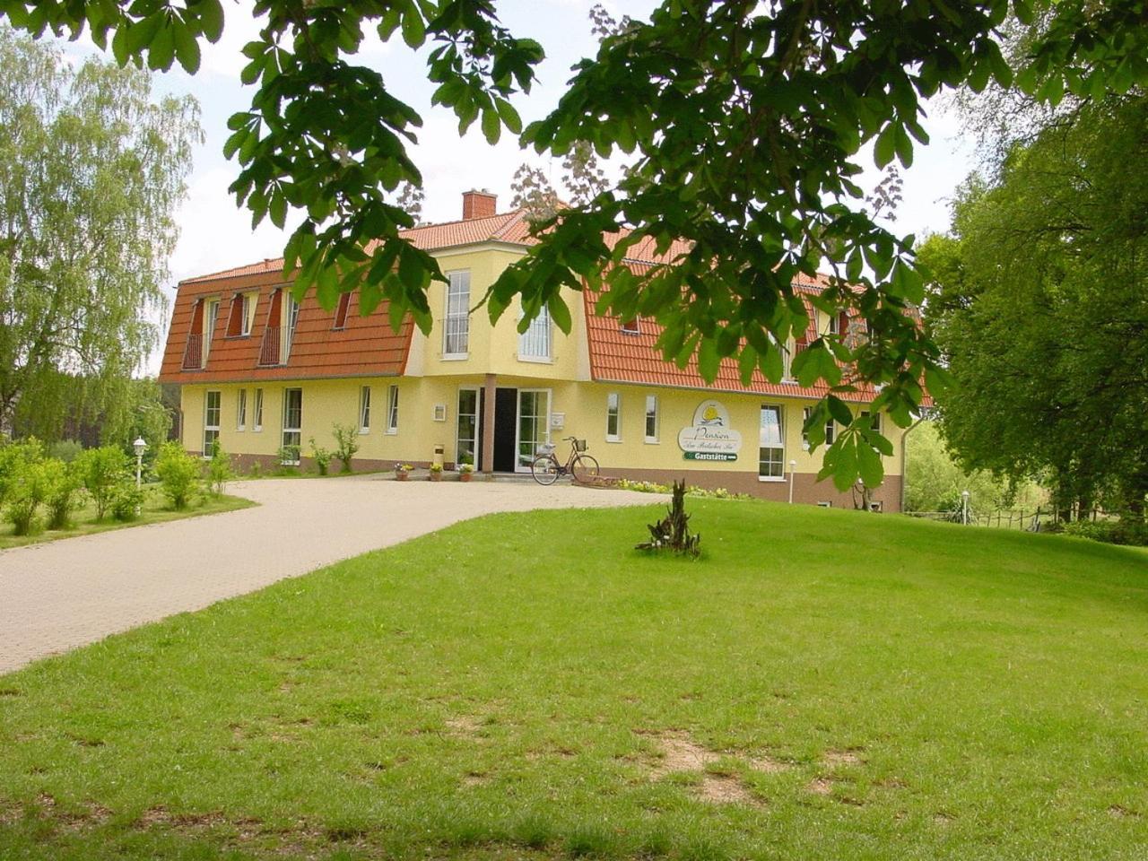 Landhotel Am Peetscher See Mirow Exteriér fotografie
